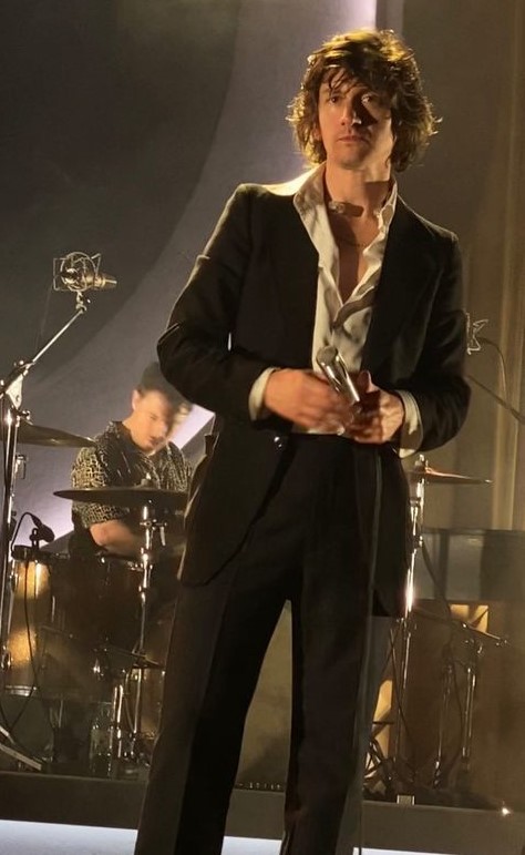 Alex Turner en Louder Radio