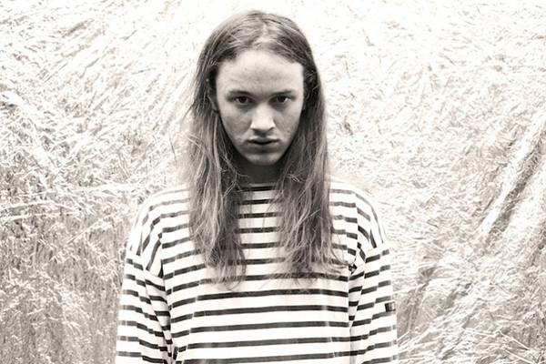 Eaves en Louder Radio