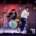 Twenty One Pilots estrenó “Robot Voices” en vivo y terminó tocando a Radiohead, The Beatles y The White Stripes