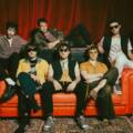 The Strokes regresan a Australia en 2027 con Beck y Courtney Barnett