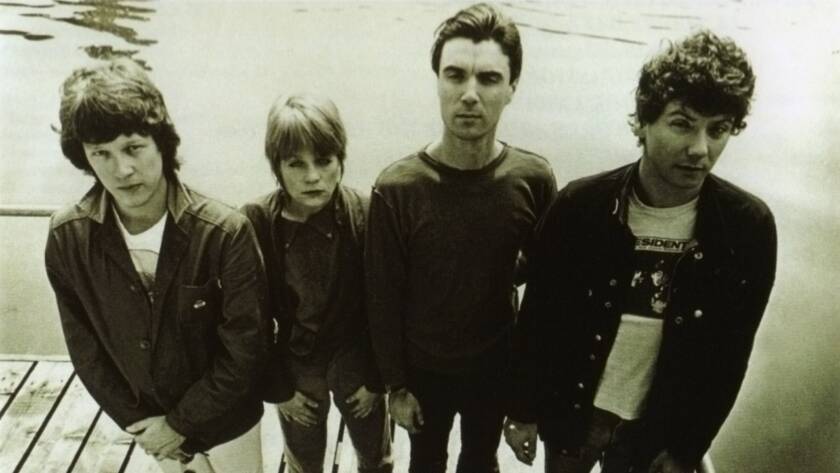 Talking Heads en una fotografía promocional de 1979.