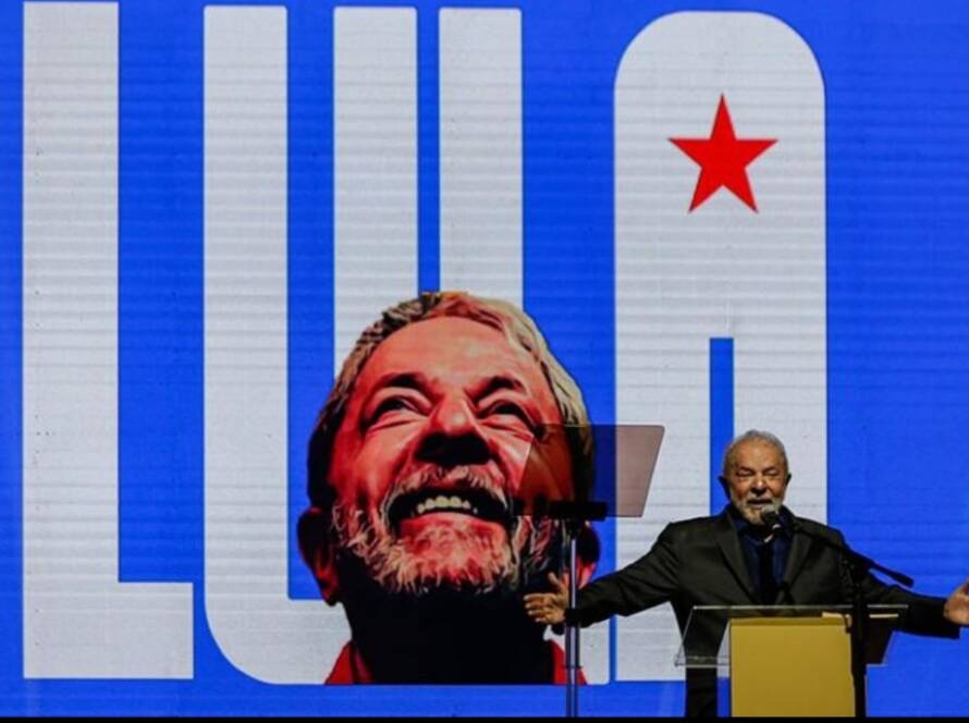 Cartel de apoyo de The Strokes a Lula da Silva