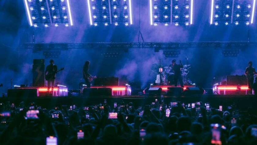 The Strokes en vivo en The O2 de Londres durante la gira Reality Awaits
